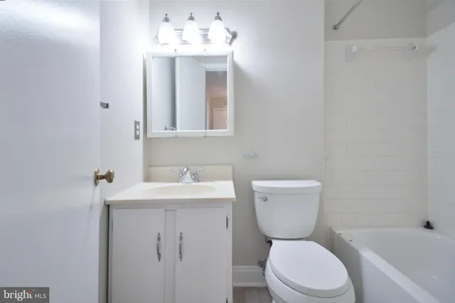 $2,500 | 9844 Hagel Circle, Lorton, VA 22079