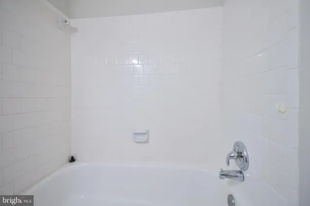 $2,500 | 9844 Hagel Circle, Lorton, VA 22079