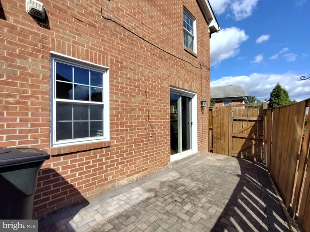 $2,500 | 9844 Hagel Circle, Lorton, VA 22079