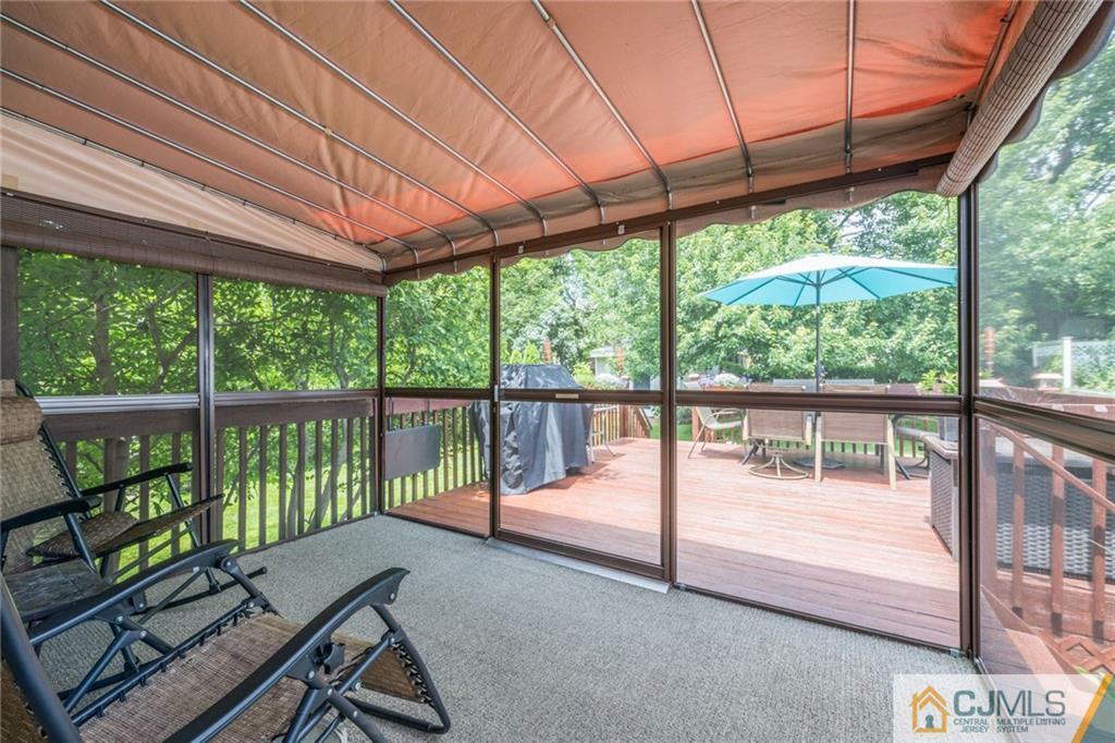326 Edgeview Road Keyport, NJ 07735 - Photo 19 of 23 Gallery Image 19