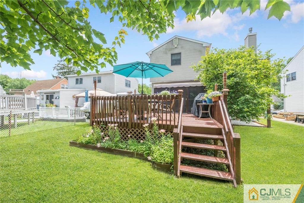 326 Edgeview Road Keyport, NJ 07735 - Photo 22 of 23 Gallery Image 22