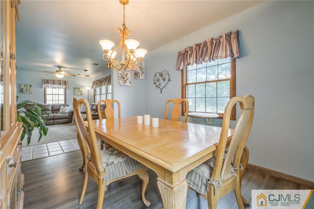 326 Edgeview Road Keyport, NJ 07735 - Photo 7 of 23 Gallery Image 7