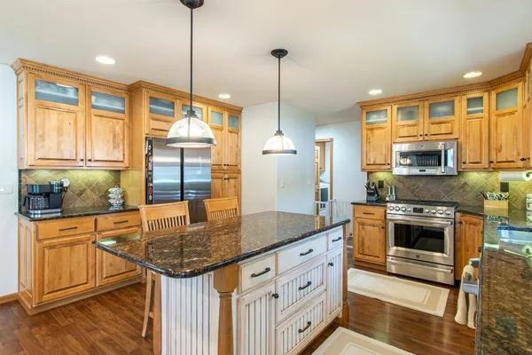 $540,000 | 1819 52nd Avenue North, Moorhead, MN 56560