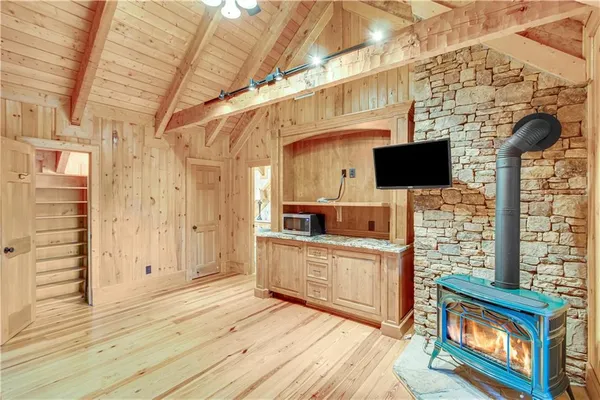 $3,000,000 | 3464 Carolyn Street, Gainesville, GA 30504