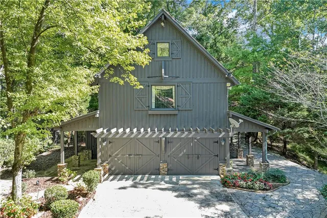 $3,000,000 | 3464 Carolyn Street, Gainesville, GA 30504