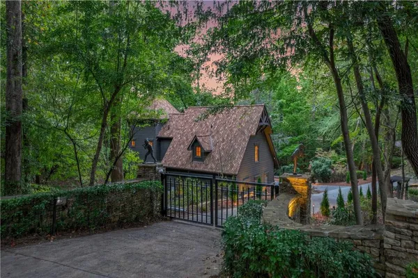 $3,000,000 | 3464 Carolyn Street, Gainesville, GA 30504