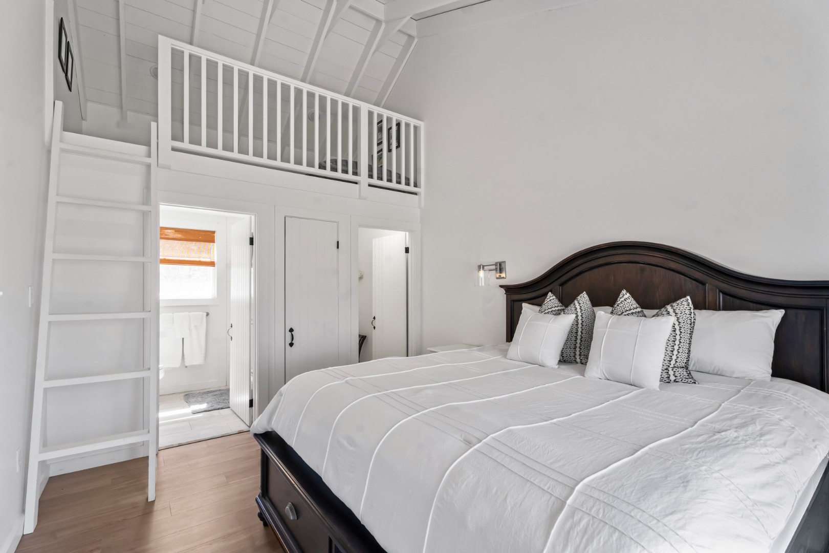 309 Barnes Road Oak Bluffs, MA 02557 - Photo 8 of 35