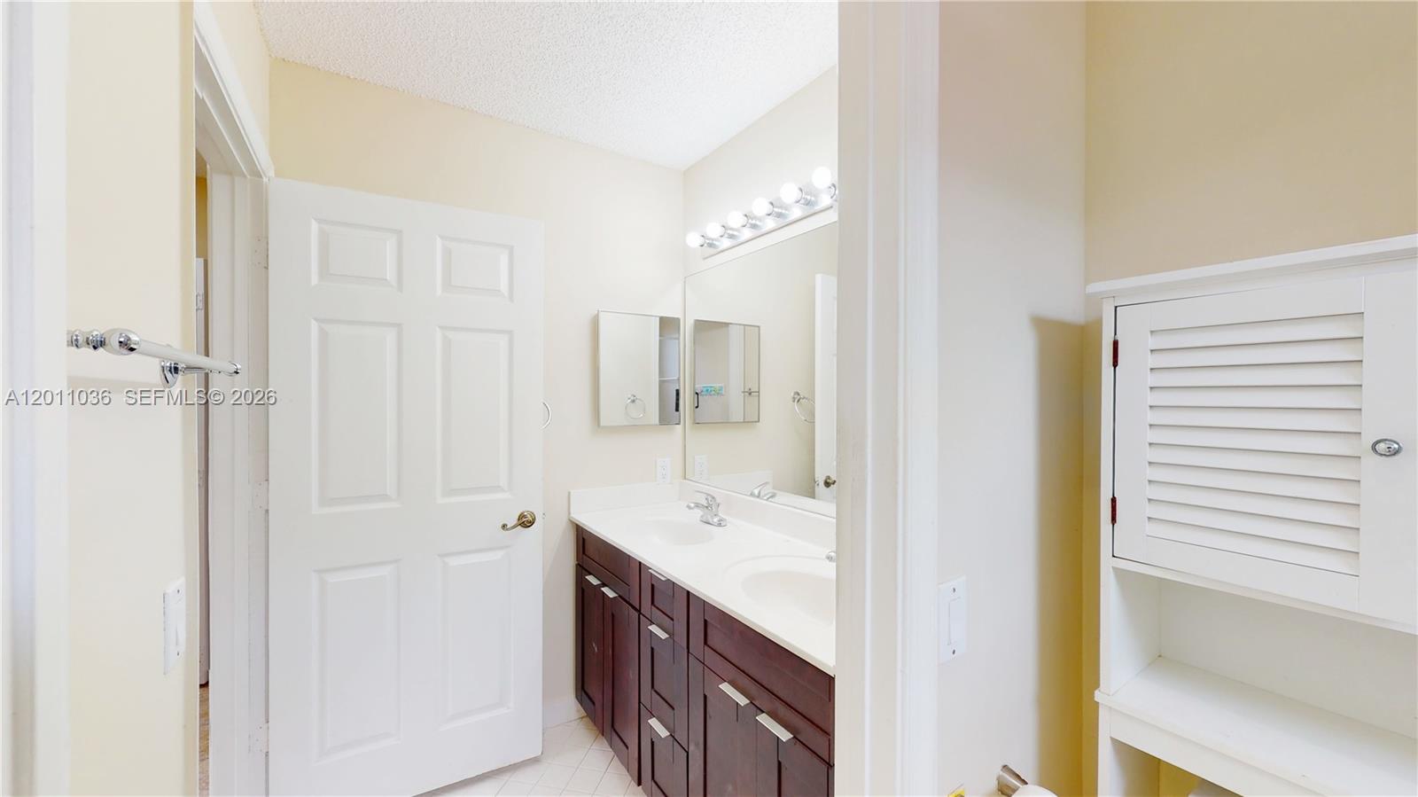 897 Briar Ridge Road, Unit 897 Weston, FL 33327 - Photo 11 of 49