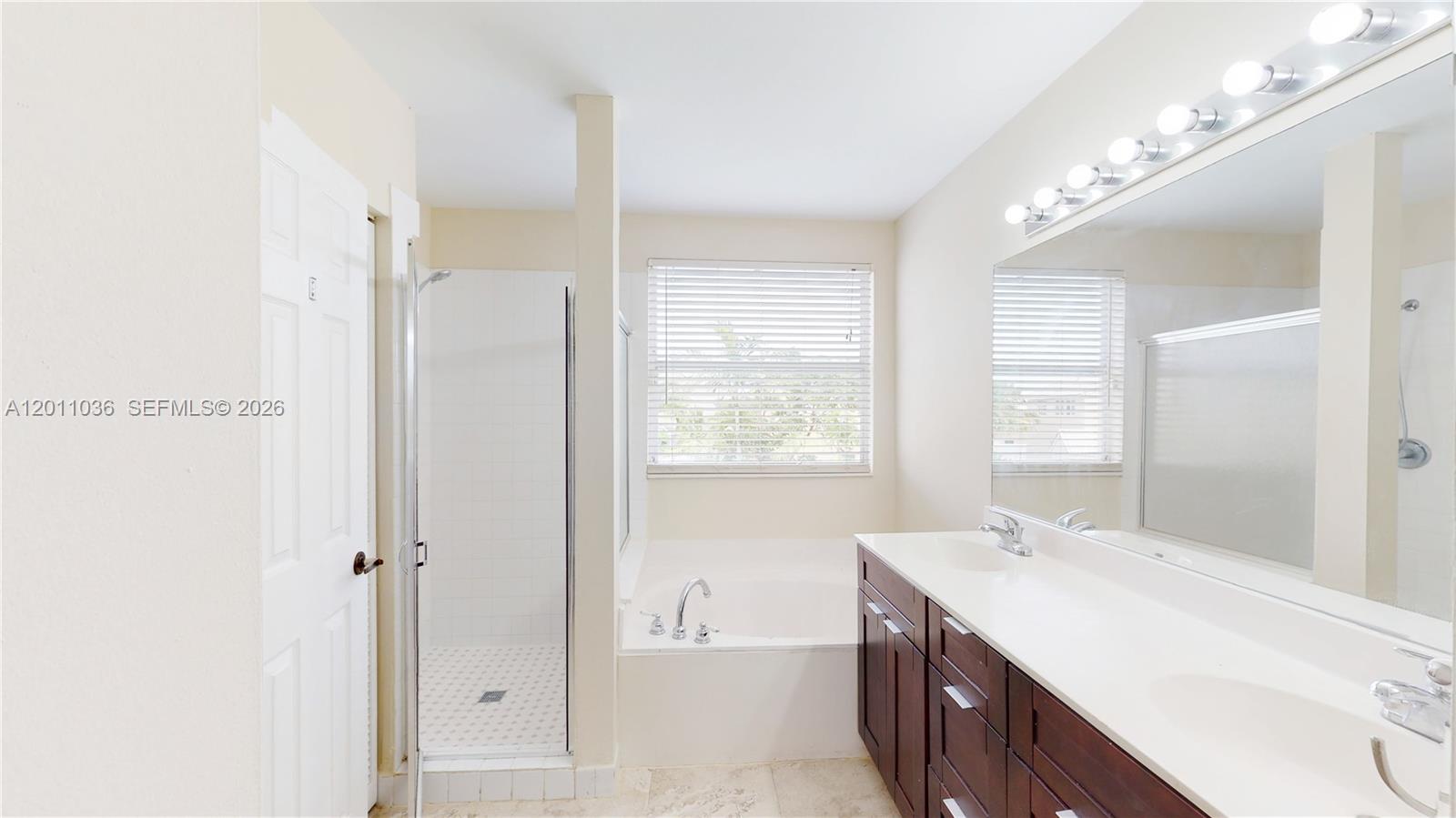 897 Briar Ridge Road, Unit 897 Weston, FL 33327 - Photo 12 of 49