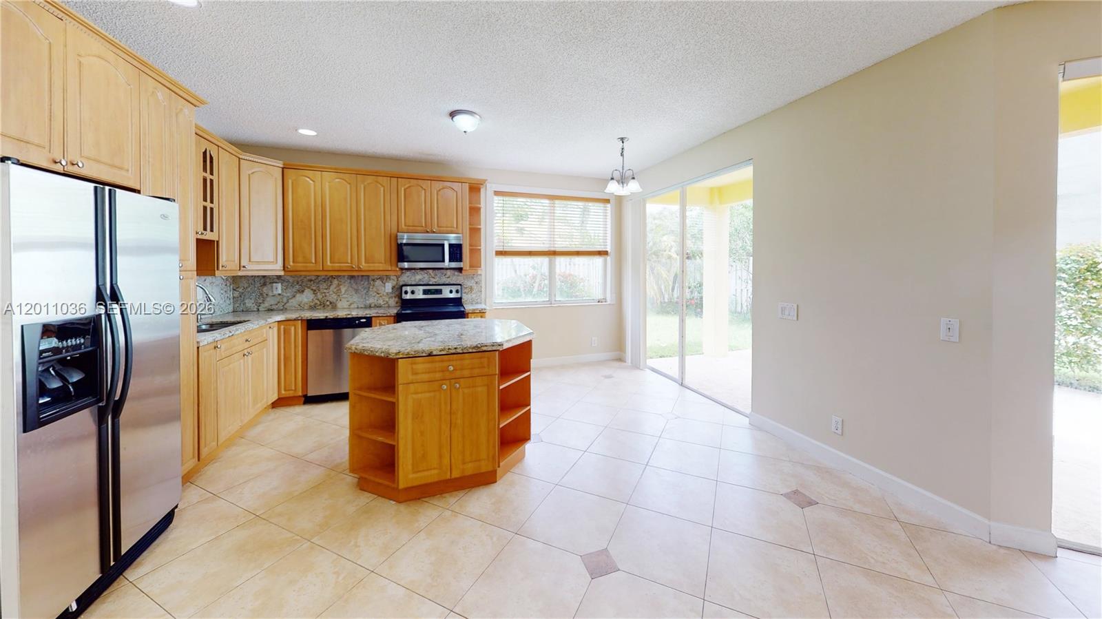 897 Briar Ridge Road, Unit 897 Weston, FL 33327 - Photo 3 of 49