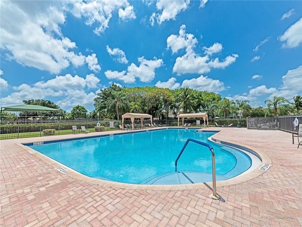 897 Briar Ridge Road, Unit 897 Weston, FL 33327 - Photo 31 of 49