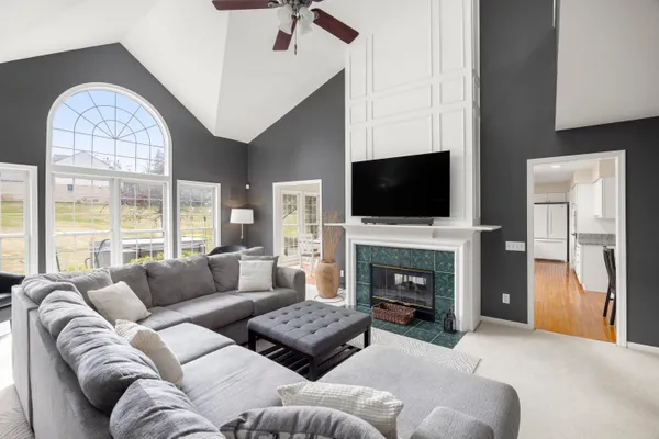 $670,000 | 4949 Lexington Court, Rochester, MI 48306