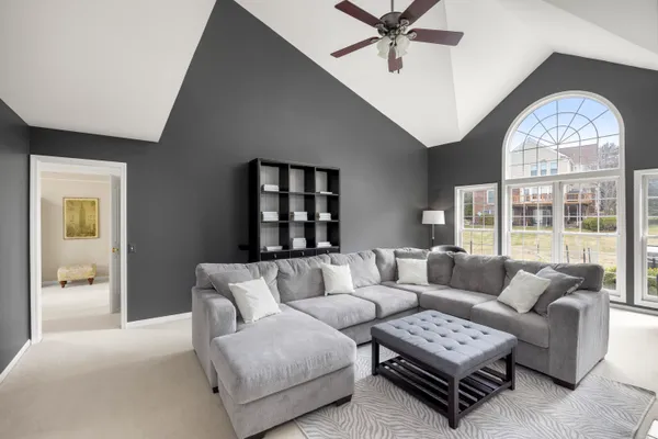 $670,000 | 4949 Lexington Court, Rochester, MI 48306