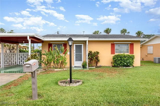 $116,750 | 2213 Orchid Road, Lehigh Acres, FL 33936