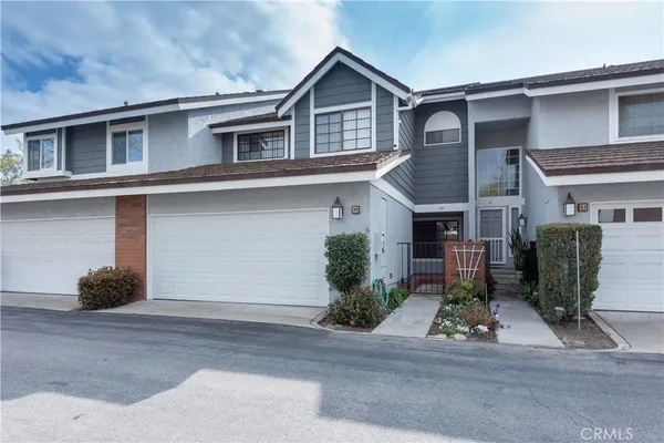 $4,300 | 49 Summerstone, Irvine, CA 92614