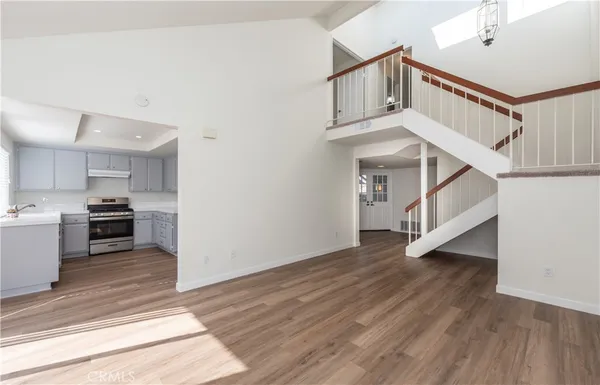 $4,300 | 49 Summerstone, Irvine, CA 92614