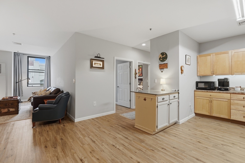 531 Main Street, Unit 207M Worcester, MA 01608 - Photo 2 of 20 Gallery Image 2