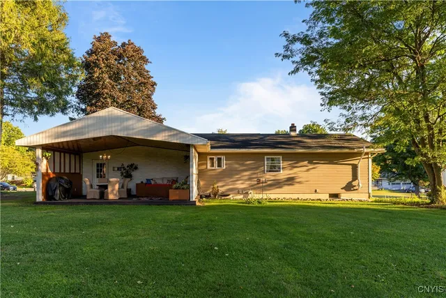 $290,000 | 21 Huyck Avenue, Fairfield, NY 13406