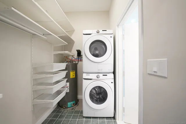 $1,950 | 94 Washington Street, Unit 3, Norwalk, CT 06854