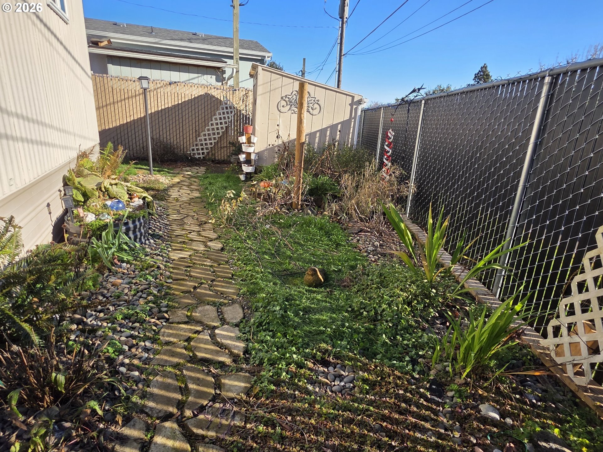 19605 River Road, Unit 122 Gladstone, OR 97027 - Photo 17 of 20