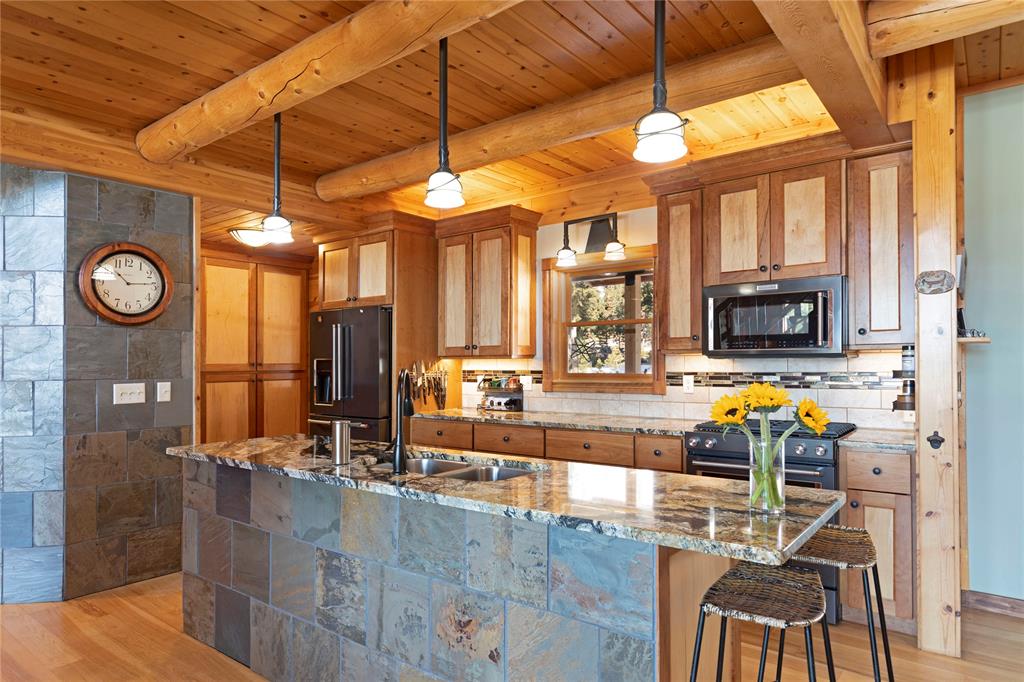 2532 Valley View Road Lincoln, MT 59639 - Photo 10 of 38 Gallery Image 10