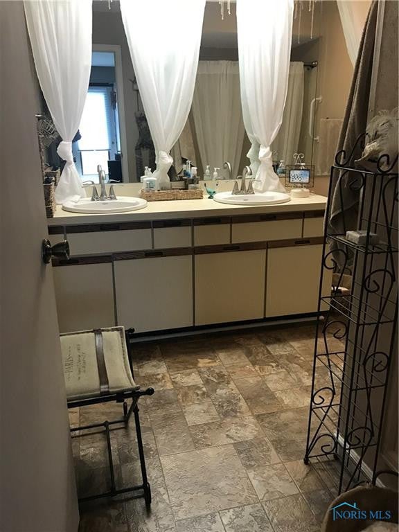 1231 Hidden Ridge Road Toledo, OH 43615 - Photo 20 of 23 Gallery Image 20