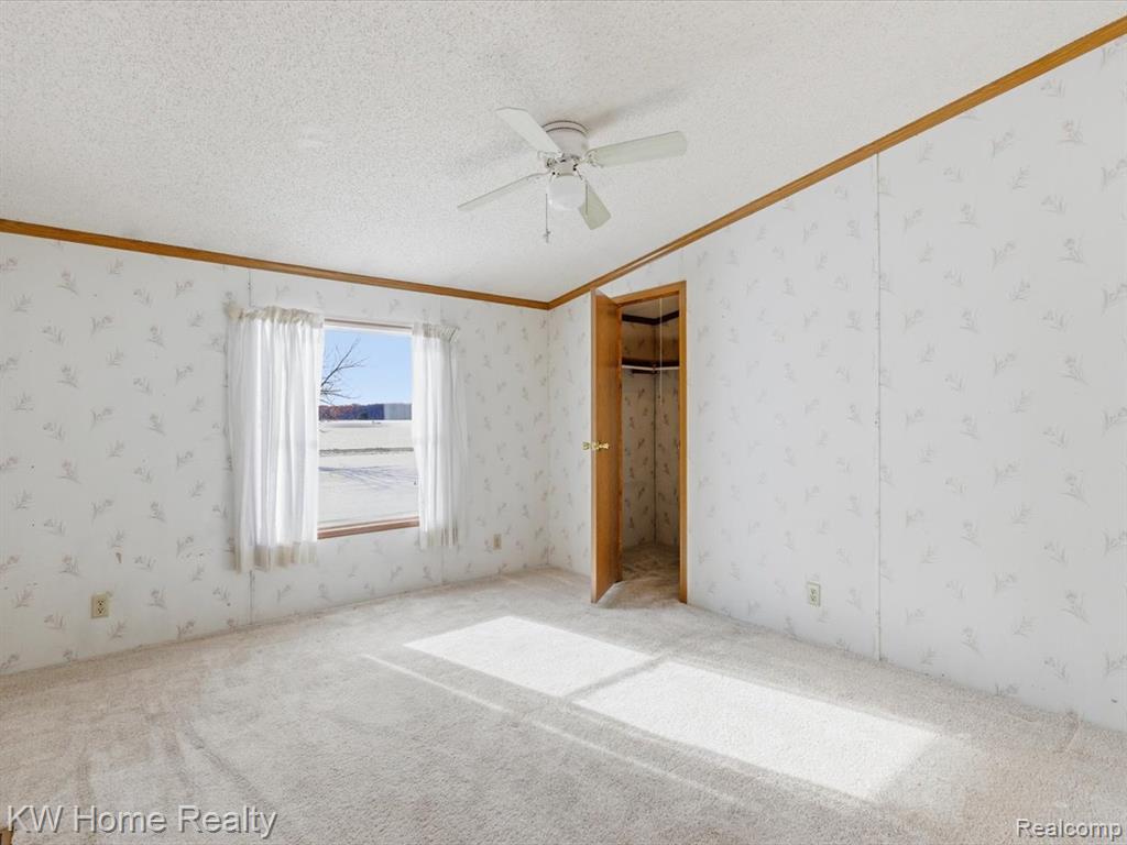 8890 Jeddo Road Avoca, MI 48006 - Photo 17 of 36
