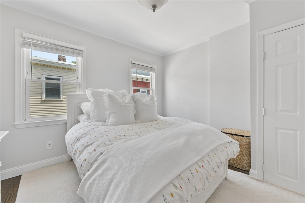 253 Gold Street, Unit 2 Boston, MA 02127 - Photo 8 of 10