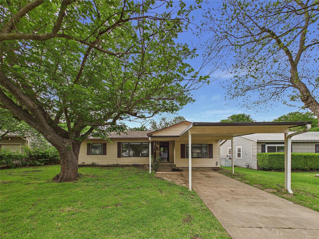 2310 Ridgewood Street Irving, TX 75062 - Photo 2 of 18