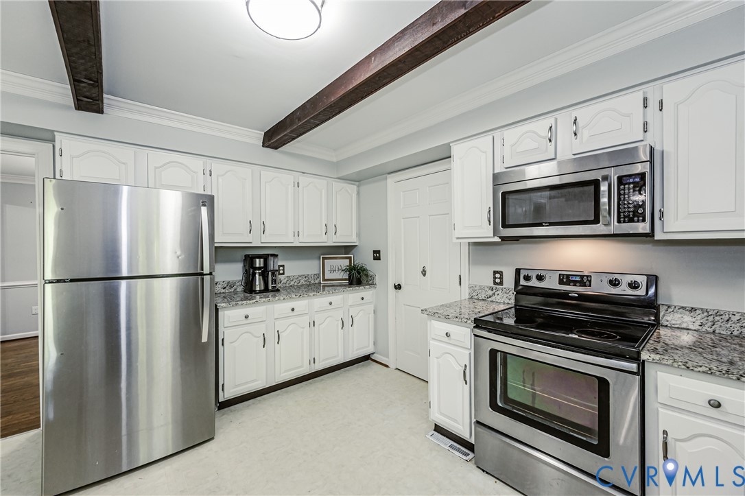 13907 Stoney Ridge Court Midlothian, VA 23112 - Photo 11 of 51 Gallery Image 11