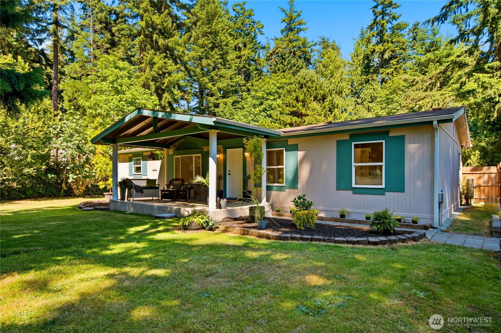 5807 Cameron Road Freeland, WA 98249 - Photo 9 of 40