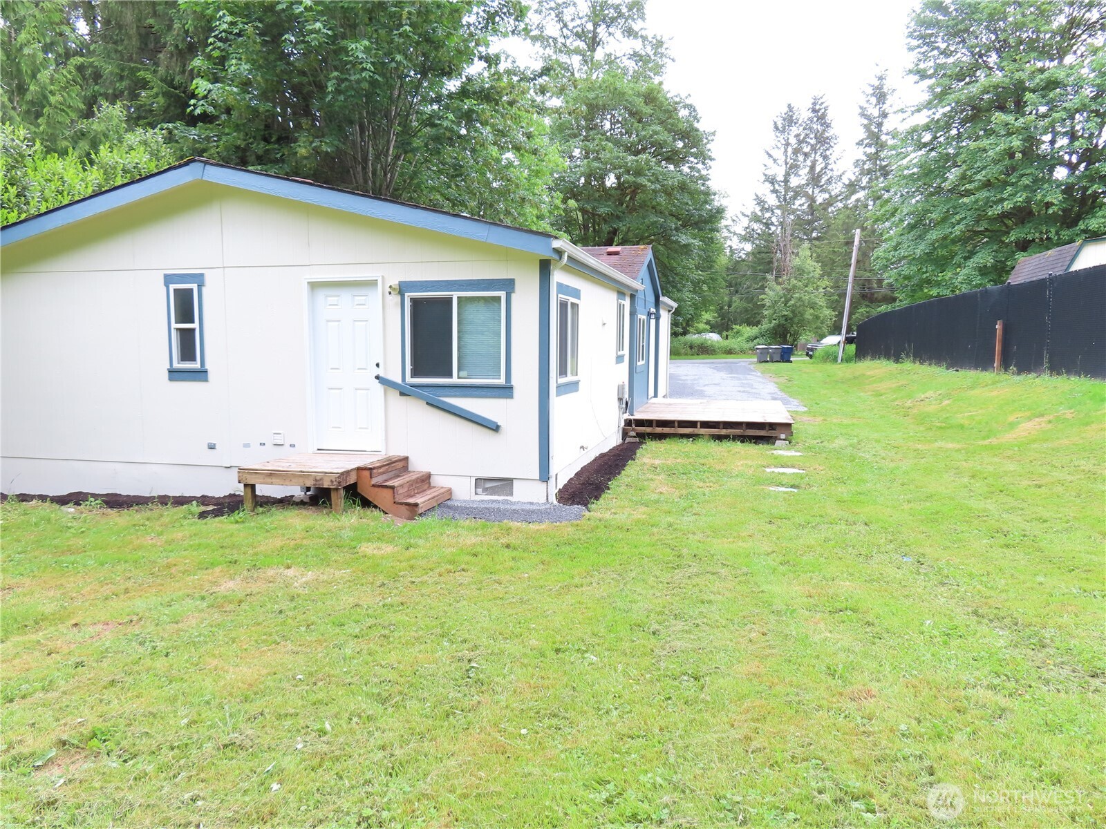 6732 Skinner Road Granite Falls, WA 98252 - Photo 2 of 27