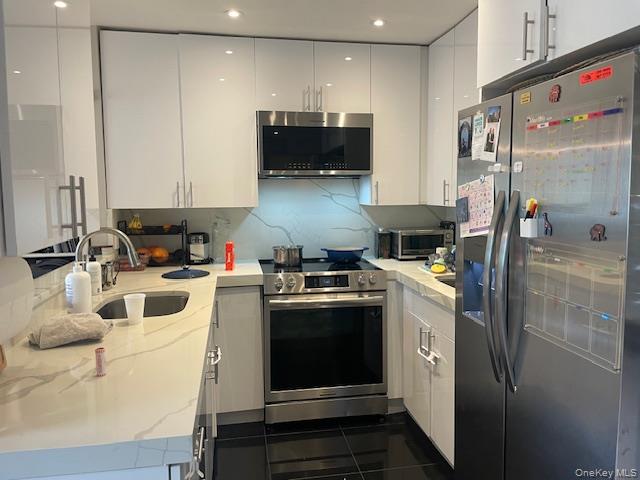 655 Chestnut Street, Unit 2 Cedarhurst, NY 11516 - Photo 6 of 11