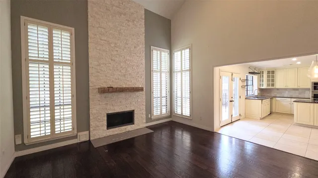 $3,100 | 54 Thorn Berry Place, Spring, TX 77381