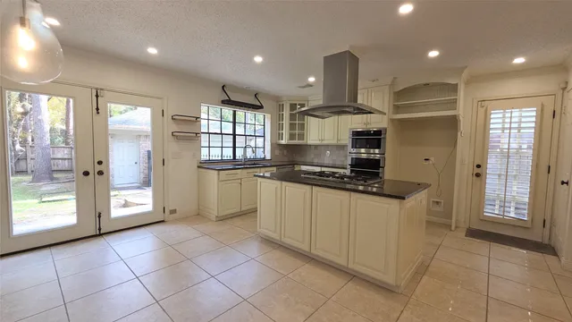 $3,100 | 54 Thorn Berry Place, Spring, TX 77381