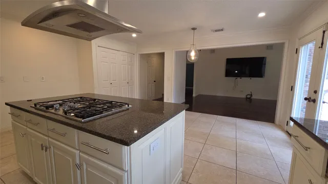 $3,100 | 54 Thorn Berry Place, Spring, TX 77381