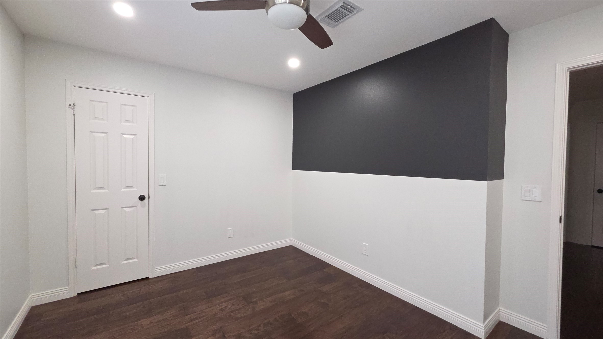 54 Thorn Berry Place Spring, TX 77381 - Photo 25 of 32 a view of an empty room