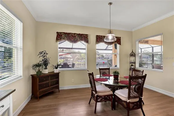 $924,000 | 5497 56th Court East, Bradenton, FL 34203