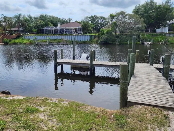 $924,000 | 5497 56th Court East, Bradenton, FL 34203