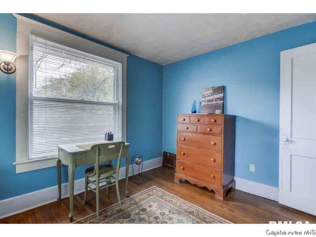 1033 South Walnut Street Springfield, IL 62704 - Photo 13 of 36