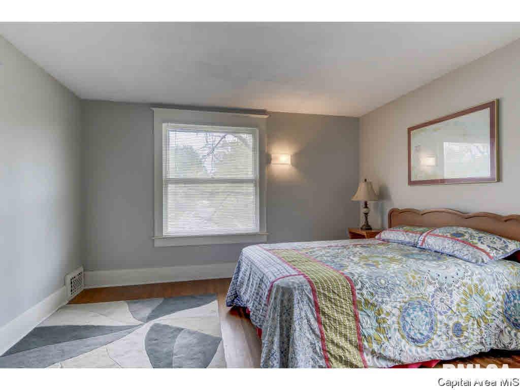 1033 South Walnut Street Springfield, IL 62704 - Photo 16 of 36