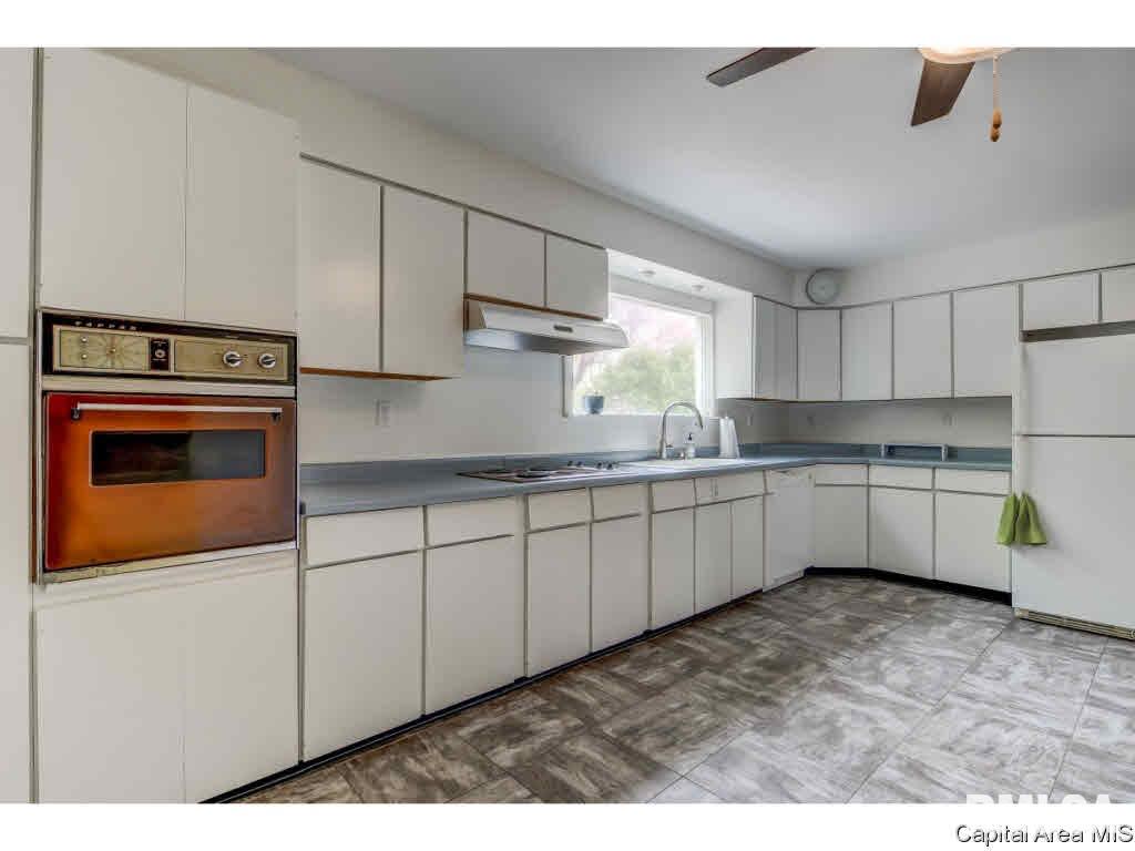 1033 South Walnut Street Springfield, IL 62704 - Photo 30 of 36
