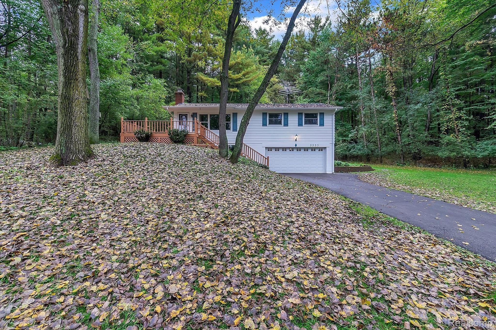 3335 Jewell Road Howell, MI 48843 - Photo 3 of 32 03-3335-Jewell-Rd-Howell-MI-48843-WindowStill-Real-Estate-Photography-3.jpg