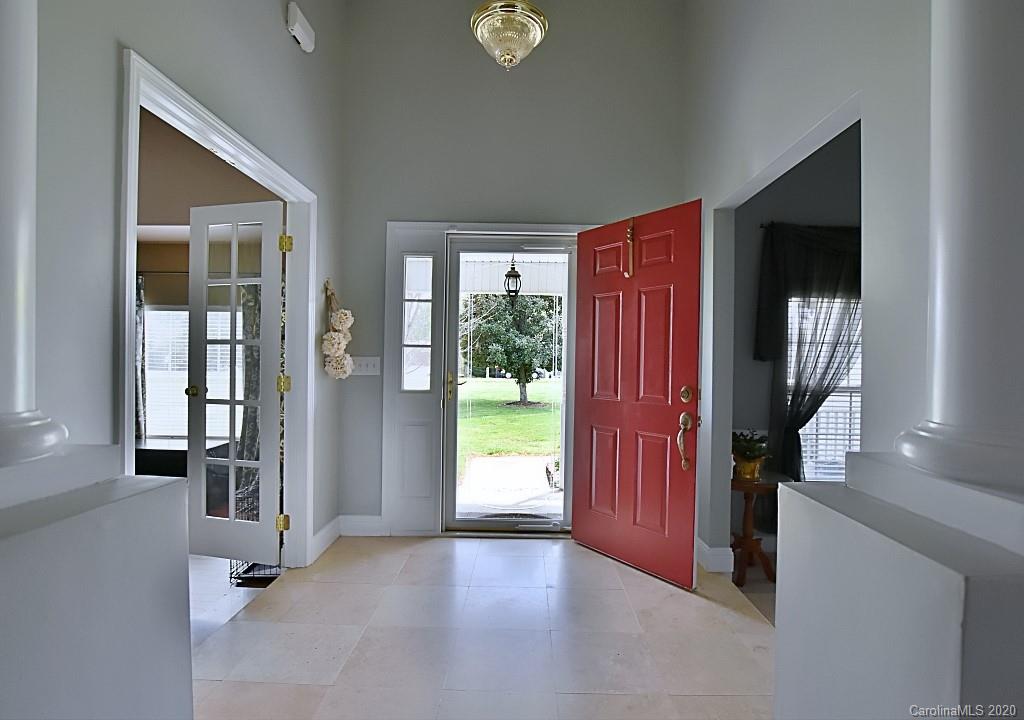 188 Wesley Amaker Road York, SC 29745 - Photo 3 of 32 Gallery Image 3