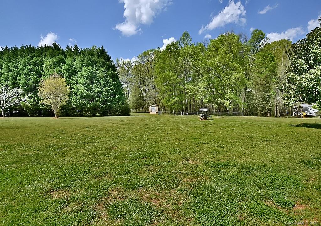 188 Wesley Amaker Road York, SC 29745 - Photo 27 of 32 Gallery Image 27