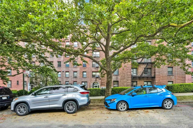 a car parked in front of a house