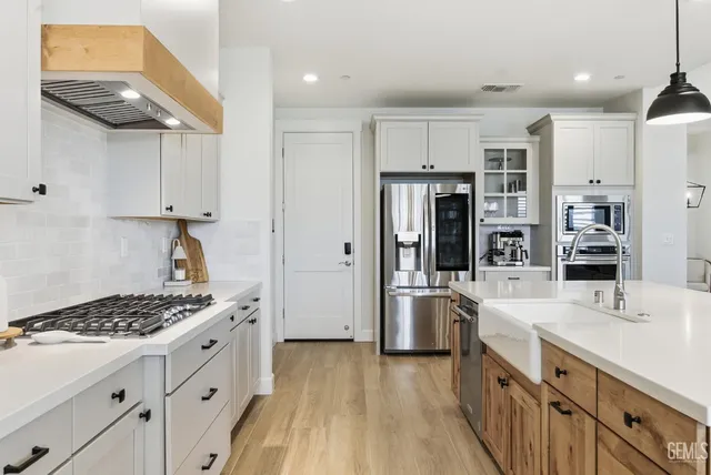 $850,000 | Undisclosed Address, Bakersfield, CA 93314