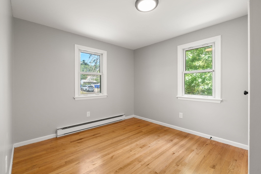 188 Moss Road Springfield, MA 01119 - Photo 14 of 29