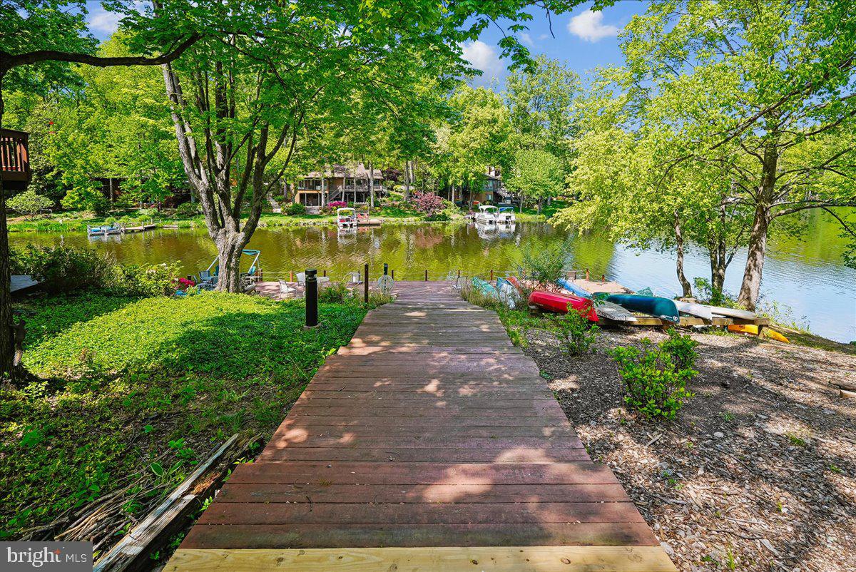 2024 Swans Neck Way Reston, VA 20191 - Photo 34 of 42