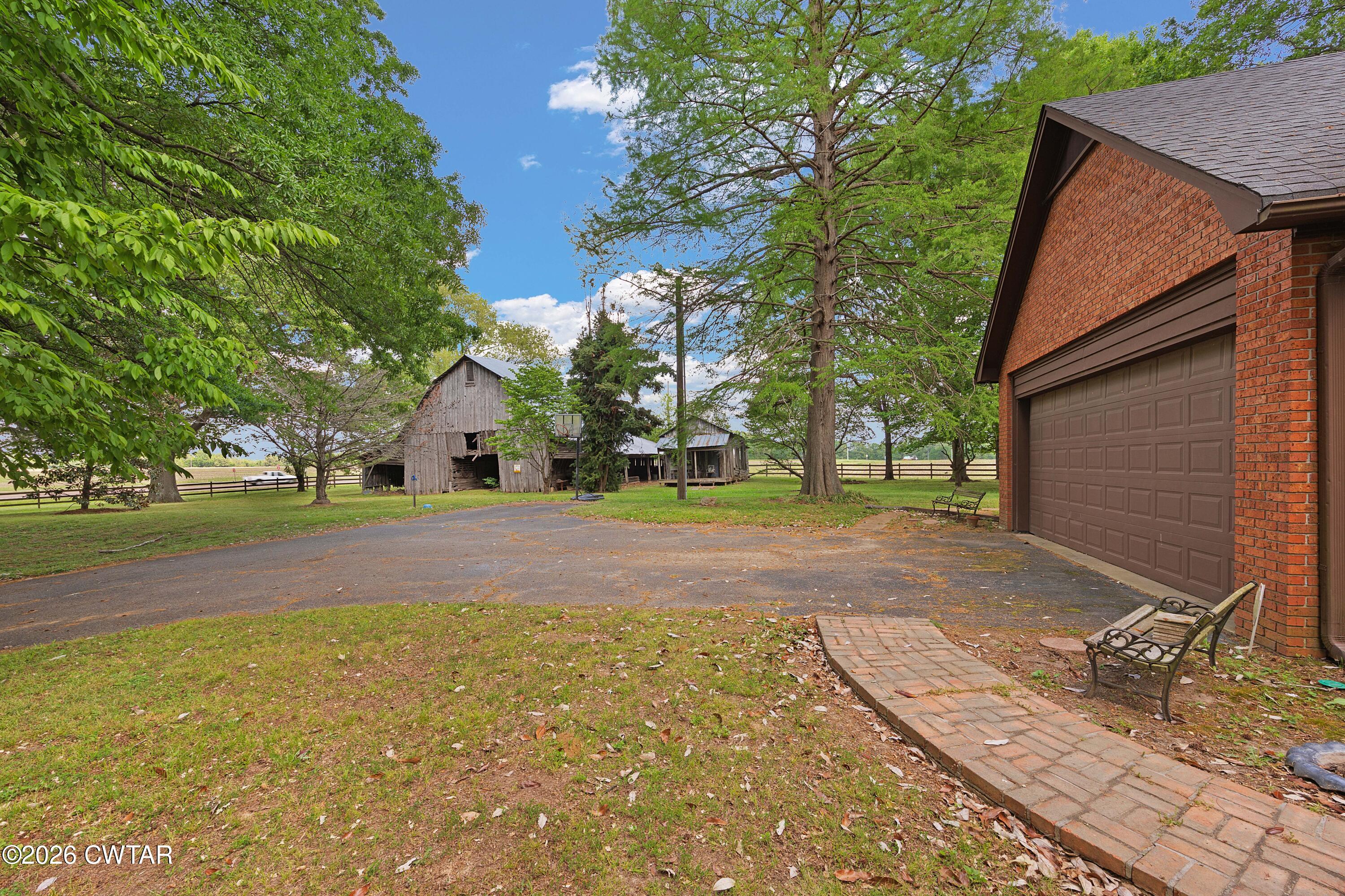 405 Neil Sherrod Road Bells, TN 38006 - Photo 26 of 31 Side
